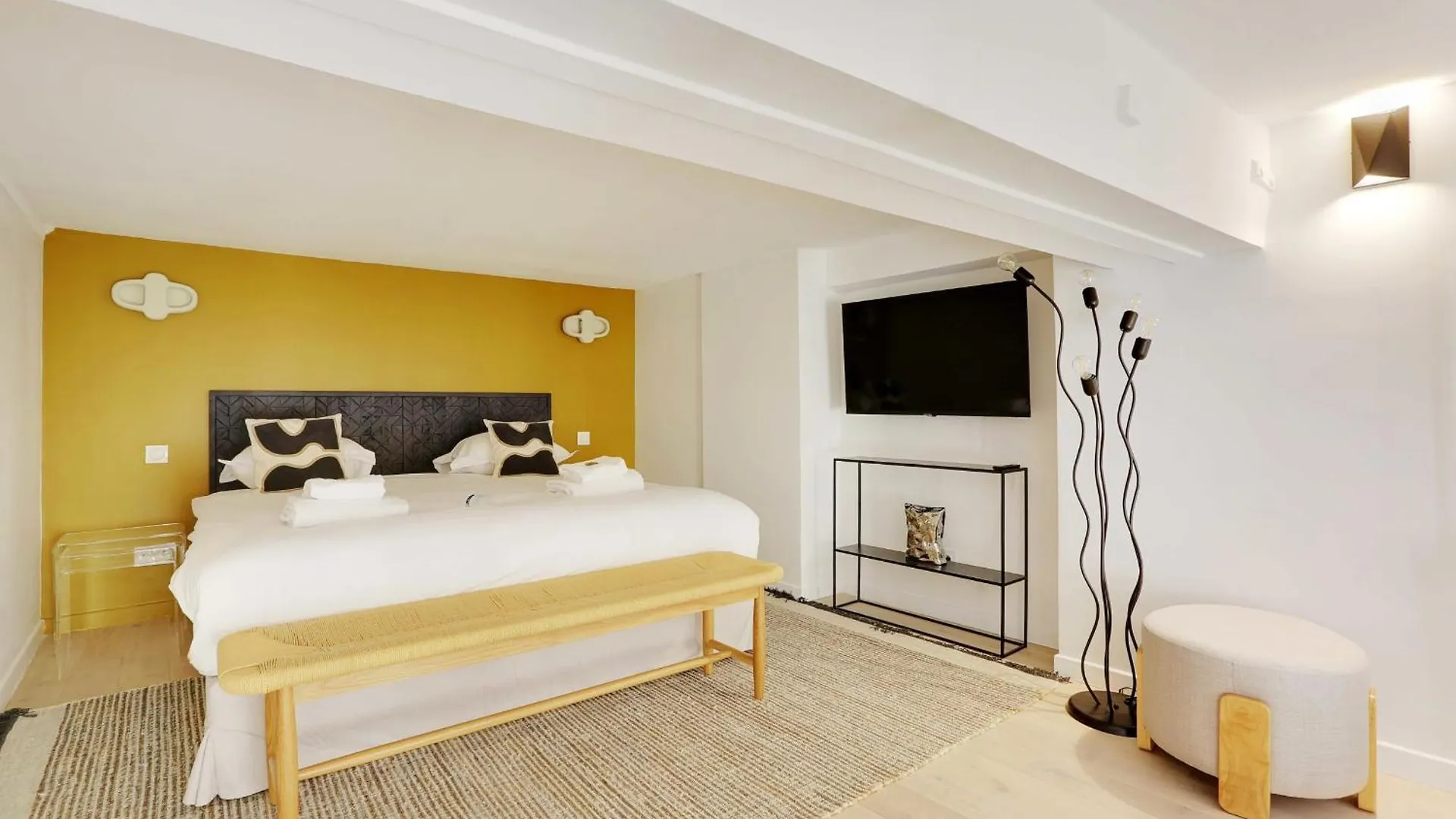 Chic Apartment - 1Br 4P - Gare Du Nord Paris France